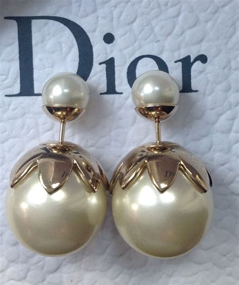 mise en dior pietre|christian dior pearl earrings.